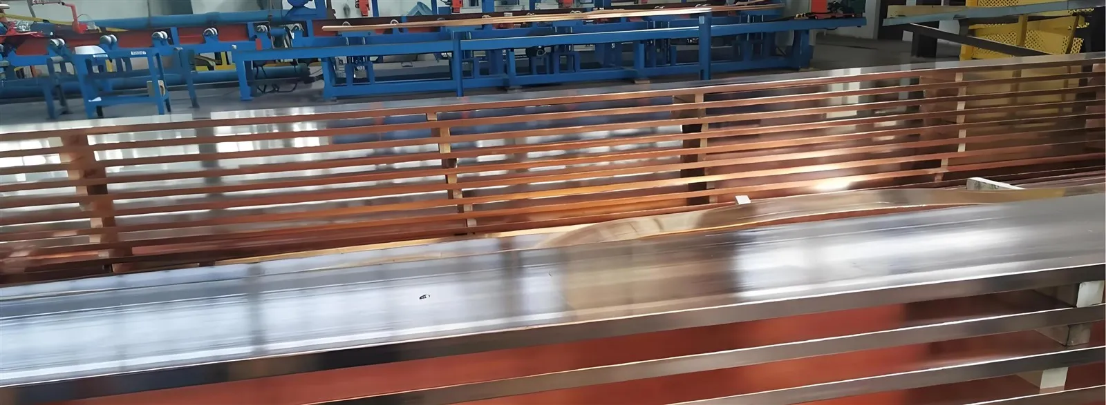 Heavy-Duty Busbar Heavy-Duty Busbar